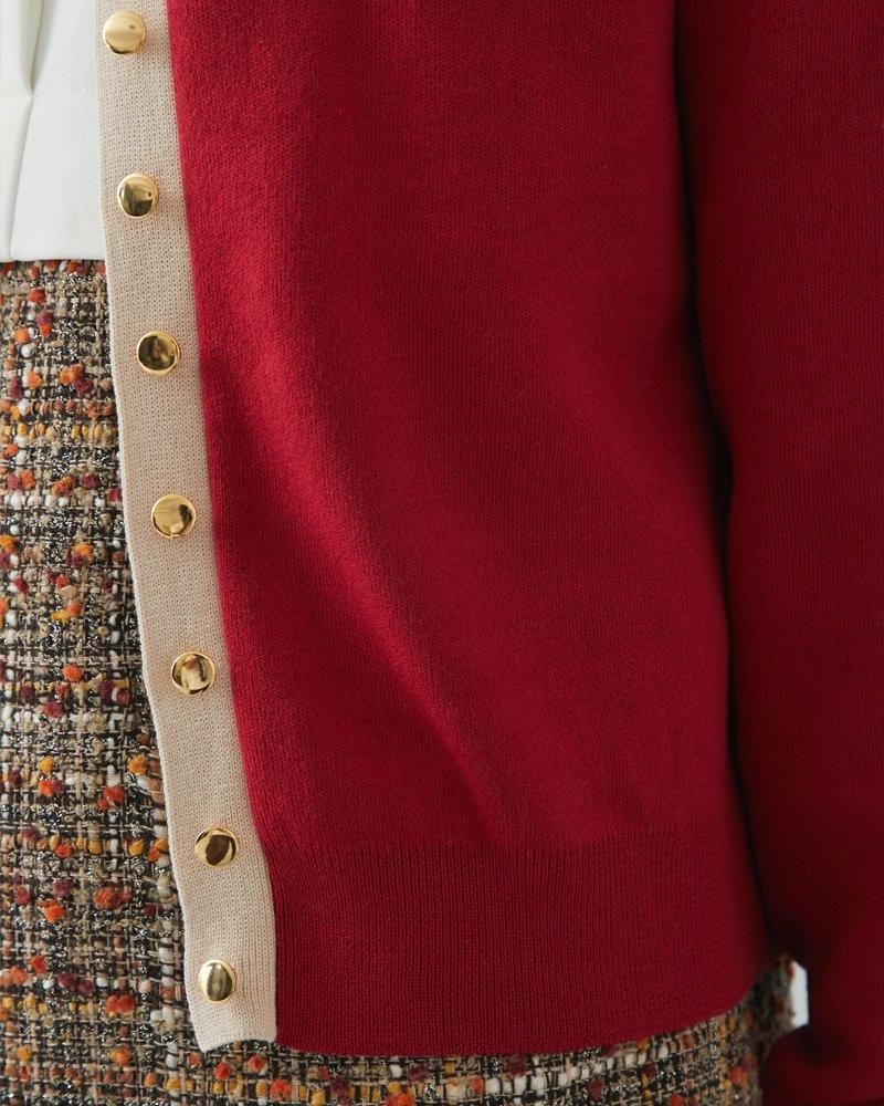 ワンポイント刺繍カーディガン(レッド×ベージュ) - seventen ワンポイント刺繍カーディガン(レッド×ベージュ) - seventen