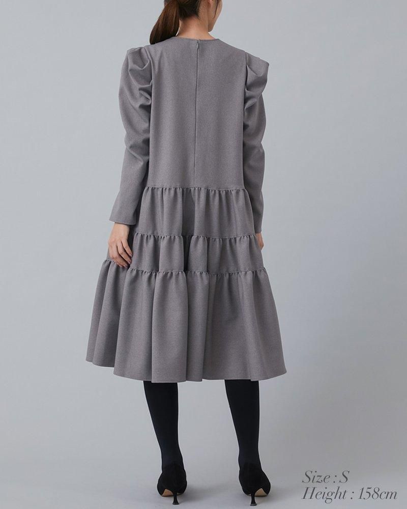 【24AW 完売品】セブンテン ウールライクティアードワンピース オフホワイト ウールライクティアードワンピース(オフホワイト) - seventen
