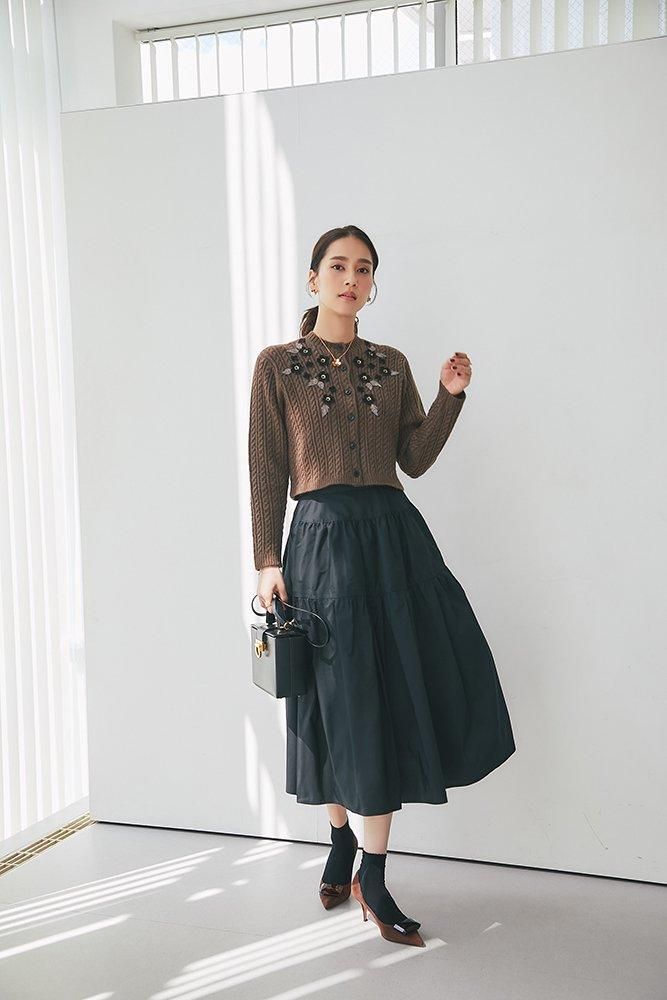 ソフトボーンタフタスカート(ブラック) - seventen