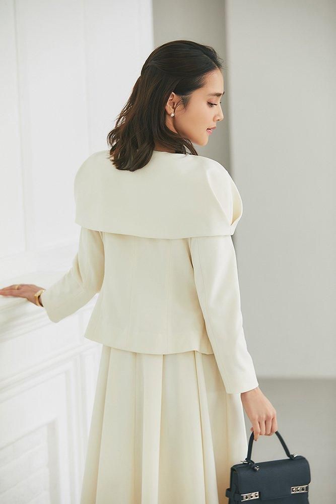 ケープ風ダブルボタンジャケット(オフホワイト) - seventen