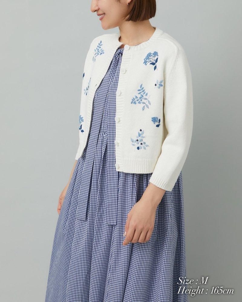 フラワー手刺繍カーディガン(ブルー) - seventen