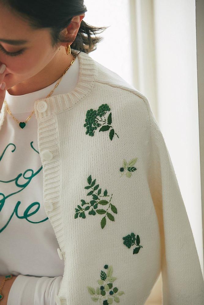 フラワー手刺繍カーディガン(グリーン) - seventen フラワー手刺繍カーディガン(グリーン) - seventen