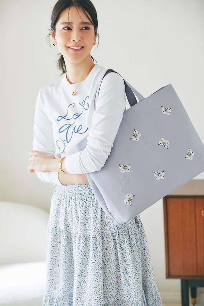 30％off】バタフライ刺繍ラージバッグ(ブルーグレー) - seventen