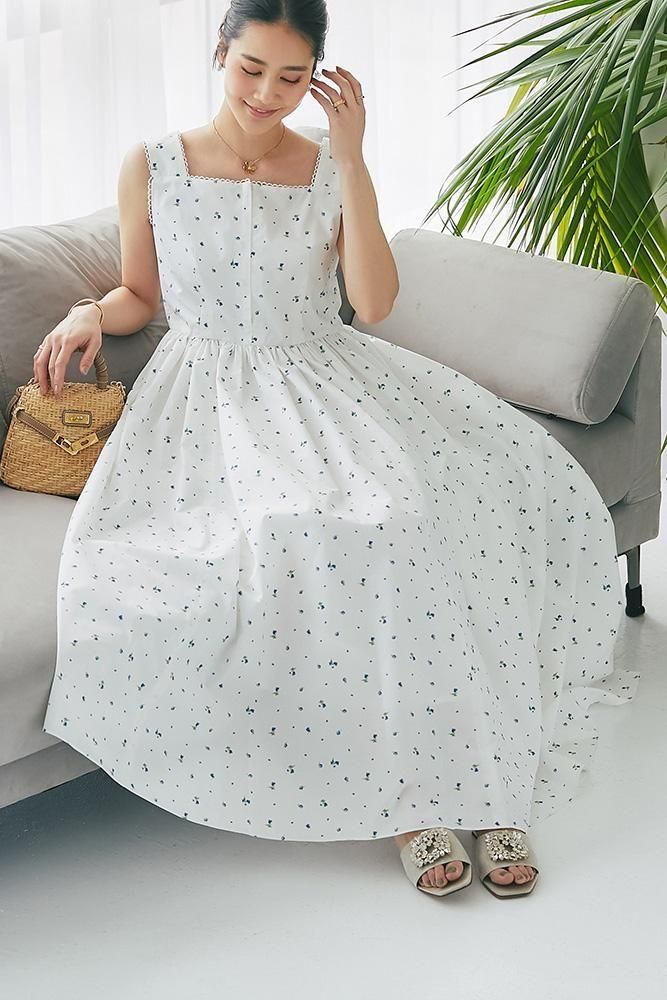 プリントスクエアネックワンピース(小花柄) セブンテン　Sサイズ 再入荷】プリントスクエアネックワンピース(小花柄) - seventen