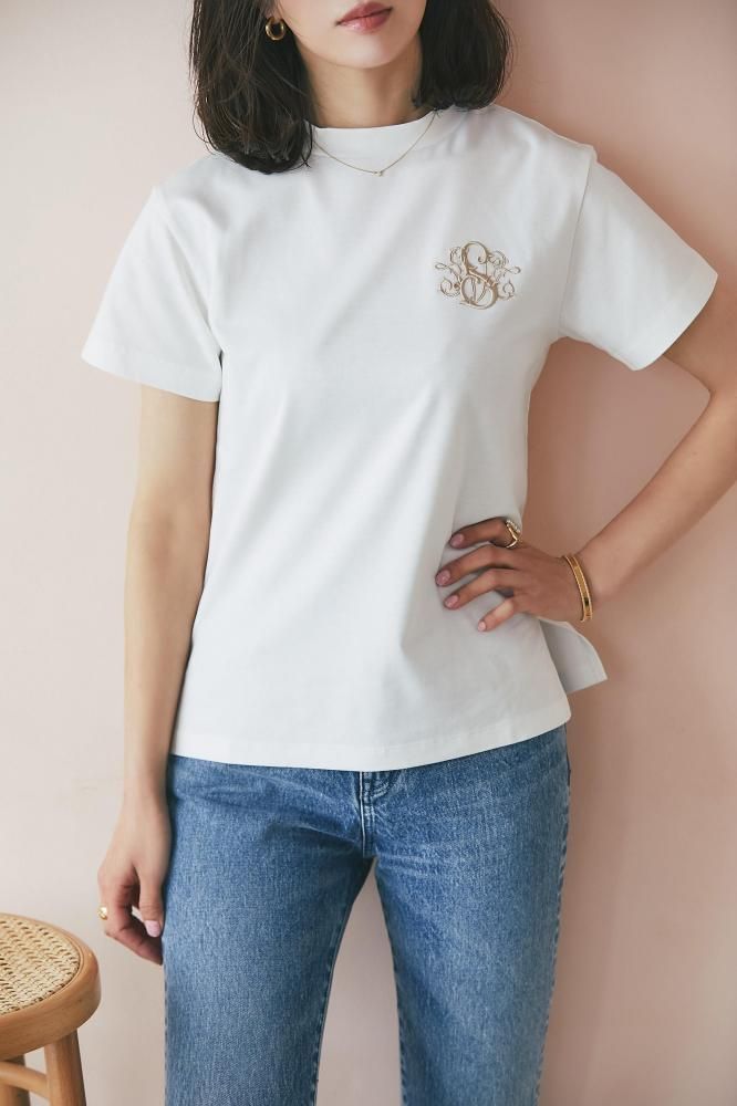 SVT刺繍Tシャツ(オフホワイト×ベージュ) - seventen