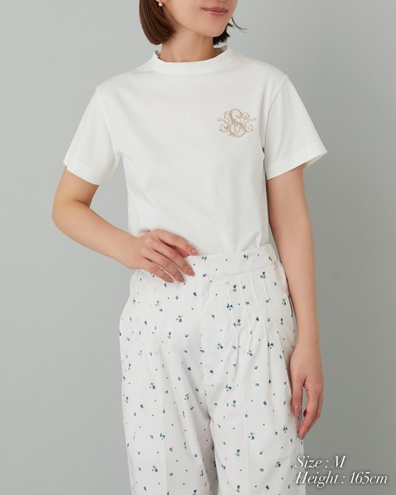 SVT刺繍Tシャツ(オフホワイト×ベージュ) - seventen SVT刺繍Tシャツ(オフホワイト×ベージュ) - seventen
