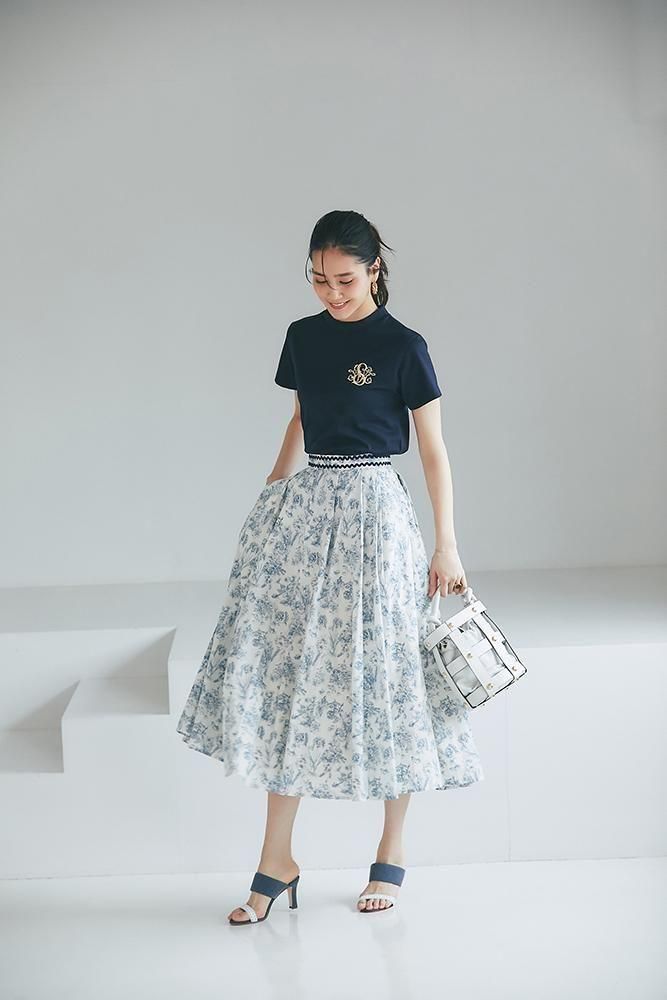 SVT刺繍Tシャツ(ネイビー×ゴールド) - seventen