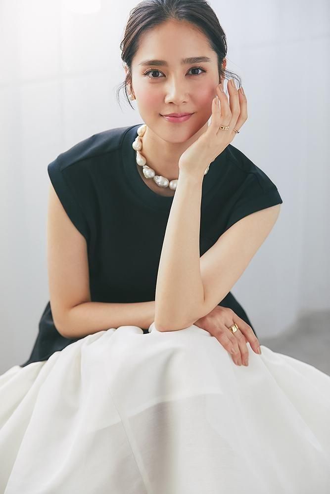 イニシャルレースタンクトップ(ブラック) - seventen