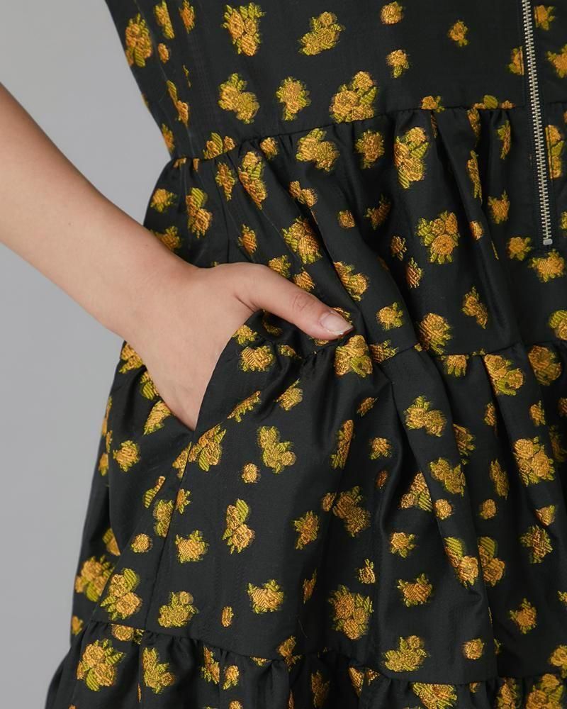 Vネックジャガードワンピース(ブラック×イエロー) - seventen