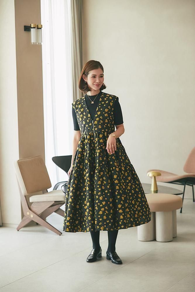 【美品】　geshiteng　花柄ジャガード織りVネックロングワンピースブラック 美品】 geshiteng 花柄ジャガード織りVネックロングワンピース