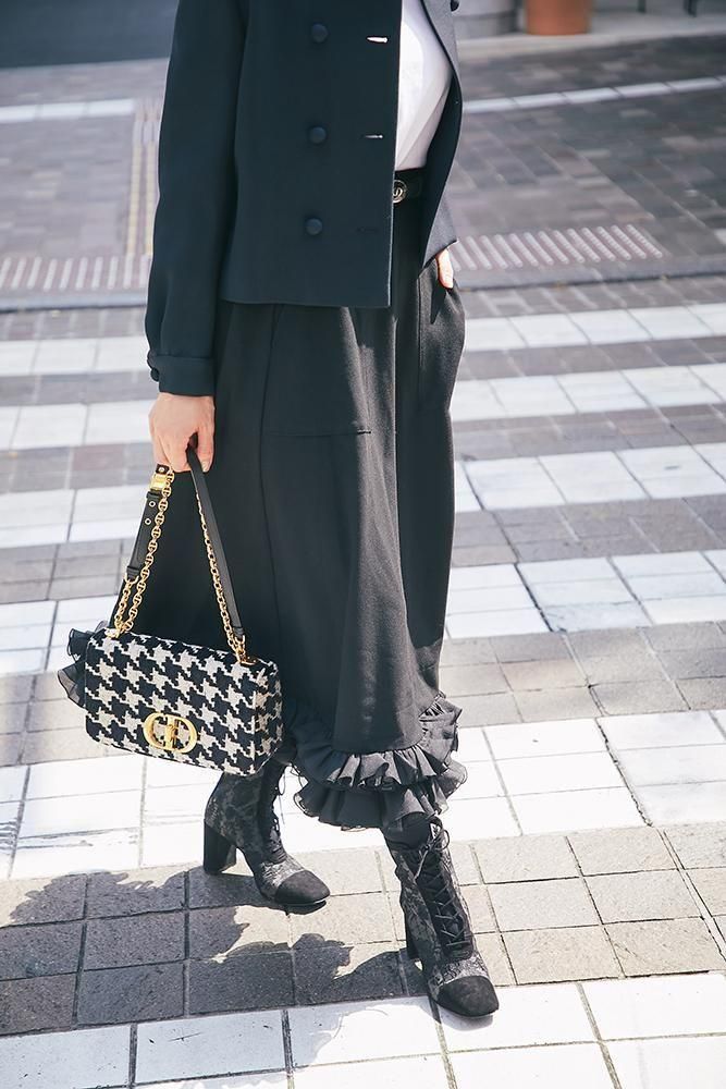 フリルトリムスカート(ブラック×ブラック) - seventen