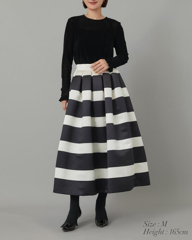 予約】【12月中旬頃配送】ボーダーサテンスカート(ベージュ