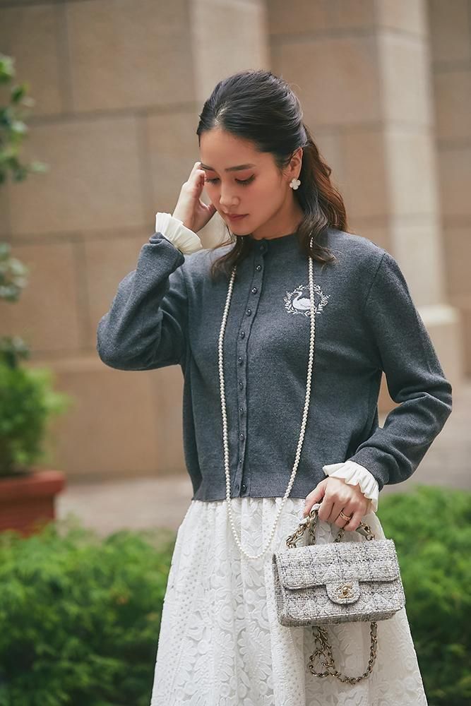 セブンテン　ワンポイント刺繍カーディガン　（ペールブルー) M ワンポイント刺繍カーディガン(オフホワイト) - seventen