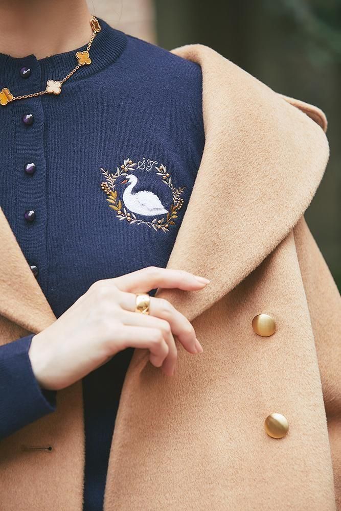 着用10回未満/ビー/蜂/胸ロゴ/刺繍/ネイビー/カーディガン 着用10回