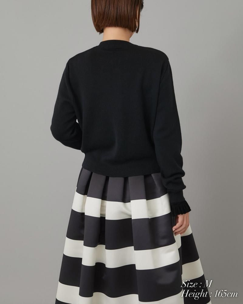 29希少XL相当 ディーゼル ブラック カーディガン ロゴ刺繍付き 29希少XL相当 ディーゼル ブラック カーディガン ロゴ刺繍付き