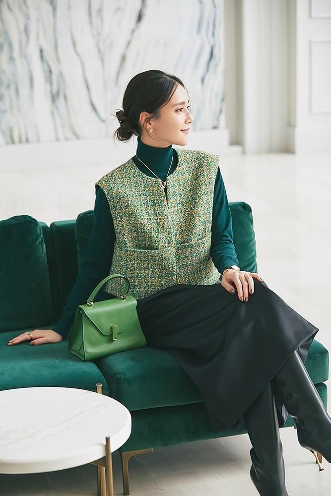 予約】【12月中旬頃配送】タックタイトスカート(ブラック) - seventen