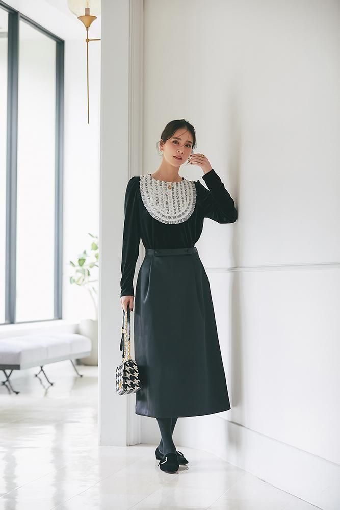 予約】【12月中旬頃配送】タックタイトスカート(ブラック) - seventen