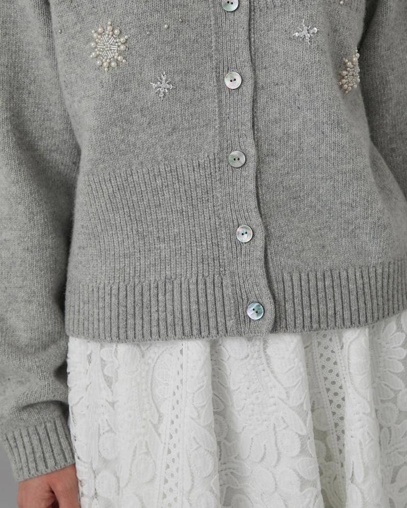 新品！　NKNIT グレー 長袖カーディガン 予約】【12月下旬頃配送】スノーフレイクカーディガン(グレー) - seventen
