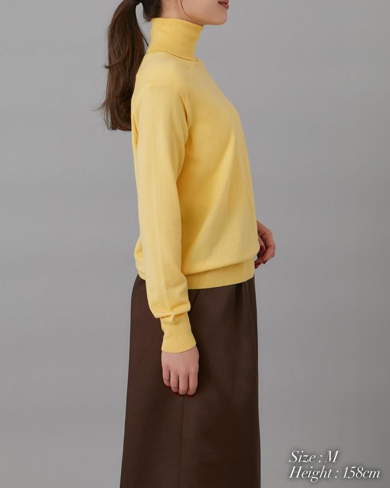 ショルダーパットタートルニット(イエロー) - seventen
