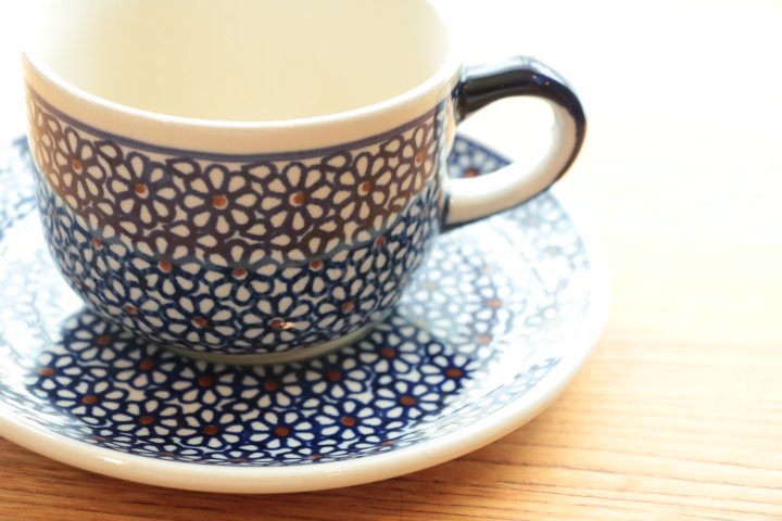 Polish potteryポーリッシュ ポタリー◇ザクワディ◇カップ&ソーサー◇花柄◇Zaklady Ceramiczne  BOLESLAWIEC◇ポーランド食器◇ギフト - kokoelma -ココエルマ- 雑貨・中古家具・北欧家具・アンティーク家具の通販  インテリアショップ 多摩市東寺方 インテリアの模様替え ...