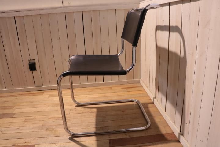 THONET(トーネット)社よりマルト・スタム デザインの歴史的名作 THONET(トーネット)社よりマルト・スタム デザインの歴史的名作