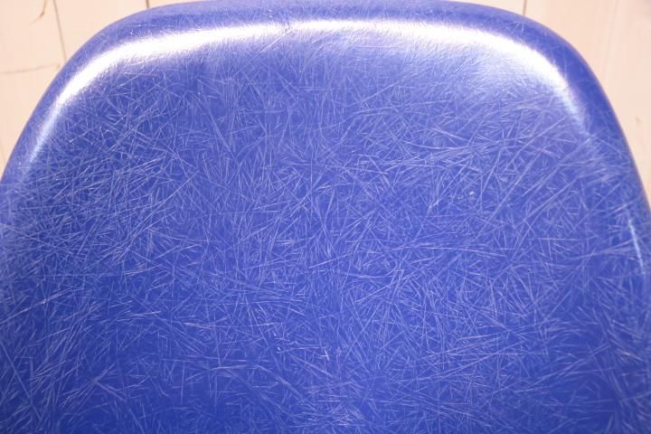 Hermanmiller(ハーマンミラー)社のFRPのヴィンテージのイームズ Hermanmiller(ハーマンミラー)社のFRPのヴィンテージのイームズ