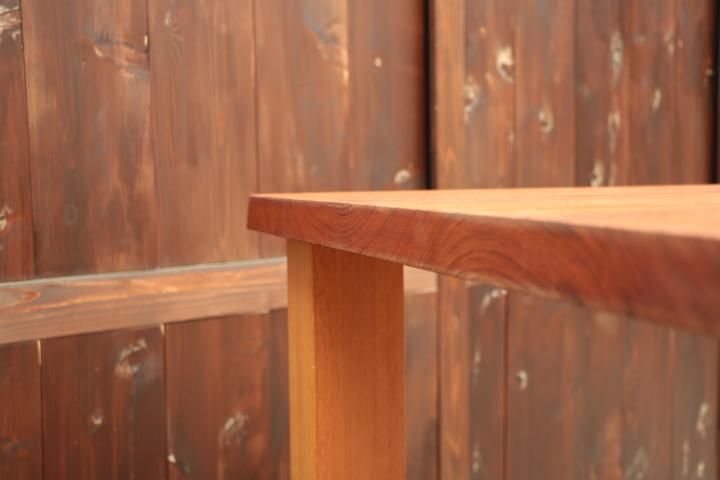 KAGURA(家具蔵)稀少なチーク無垢材を使用した耳付きダイニング KAGURA(家具蔵)稀少なチーク無垢材を使用した耳付きダイニング