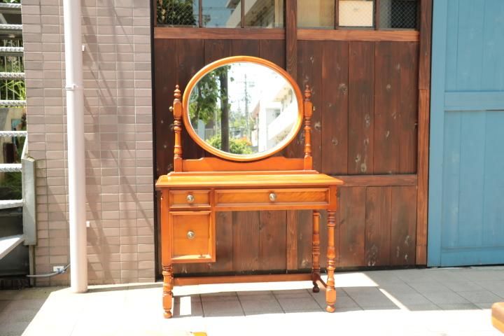 横浜クラシック家具 Daniel(ダニエル)のアーリーアメリカン 横浜クラシック家具 Daniel(ダニエル)のアーリーアメリカン