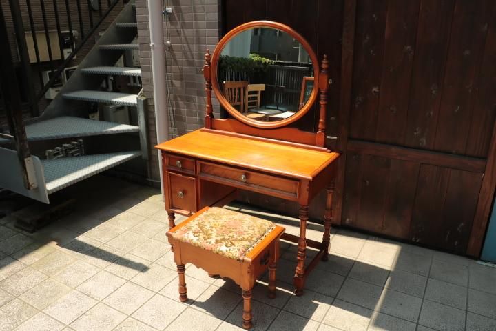 横浜クラシック家具 Daniel(ダニエル)のアーリーアメリカン 横浜クラシック家具 Daniel(ダニエル)のアーリーアメリカン