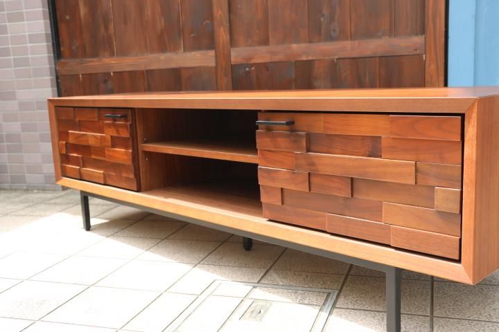 IDC OTSUKA(大塚家具)の IDC OTSUKA(大塚家具)の