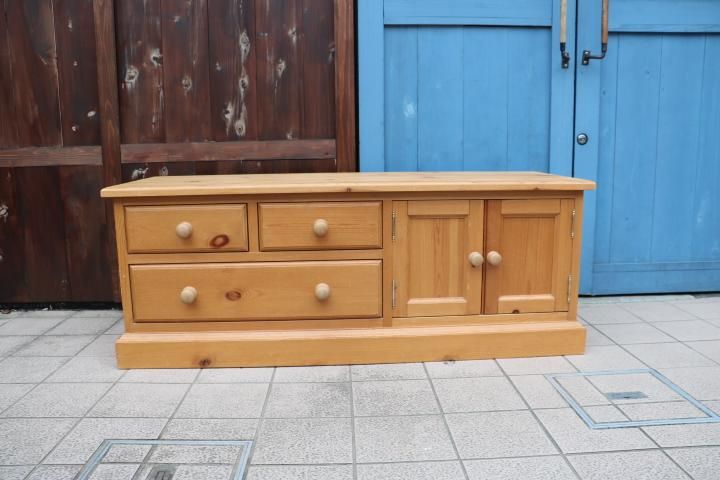 THE PENNY WISE(ペニーワイズ)のローチェストです！パイン材の