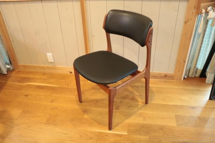 O.D.MoblerのErik Buch(エリック・バック) Model49 チーク材 O.D.MoblerのErik Buch(エリック・バック) Model49 チーク材
