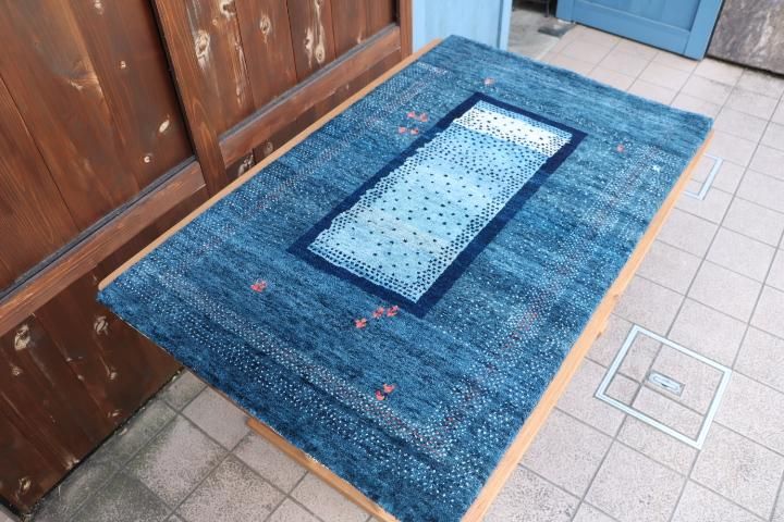 IDC OTSUKA(大塚家具)で取り扱われていたギャッベです。120cmと IDC OTSUKA(大塚家具)で取り扱われていたギャッベです。120cmと