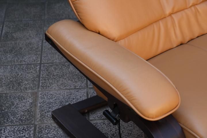 FUJI FURNITURE(冨士ファニチア)の2.5人掛けリクライニング FUJI FURNITURE(冨士ファニチア)の2.5人掛けリクライニング