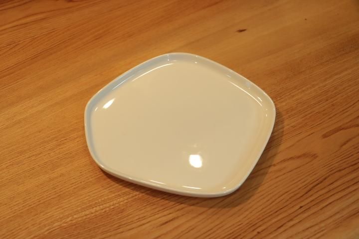 北欧フィンランドのメーカーiittala(イッタラ)とデザイナーIssey