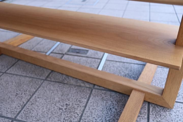 karimoku(カリモク家具)のオーク無垢材を使用したTU3793 ME センター