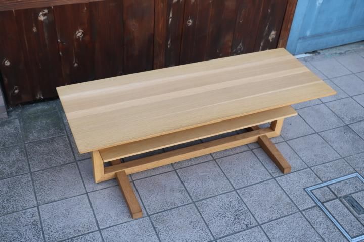 karimoku(カリモク家具)のオーク無垢材を使用したTU3793 ME センター