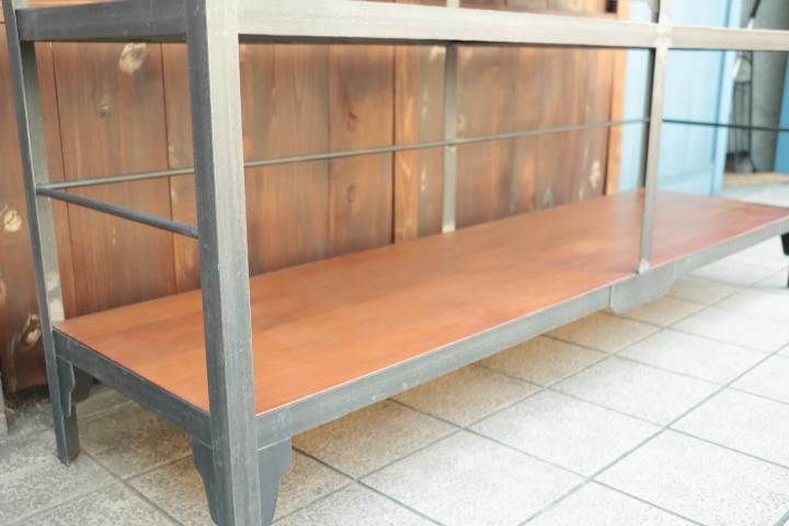 unicoウニコのLUMBERランバーシリーズよりトワイドシェルフです unicoウニコのLUMBERランバーシリーズよりトワイドシェルフです