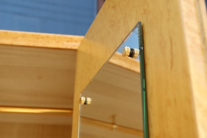 IDC OTSUKA(大塚家具)で取り扱われているMATSUSO(松創)の希少な IDC OTSUKA(大塚家具)で取り扱われているMATSUSO(松創)の希少な