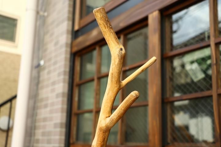 超人気 Wooden Coat Tree|インテリアアクセサリ|IDEE SHOP 超人気 Wooden Coat Tree|インテリアアクセサリ|IDEE SHOP