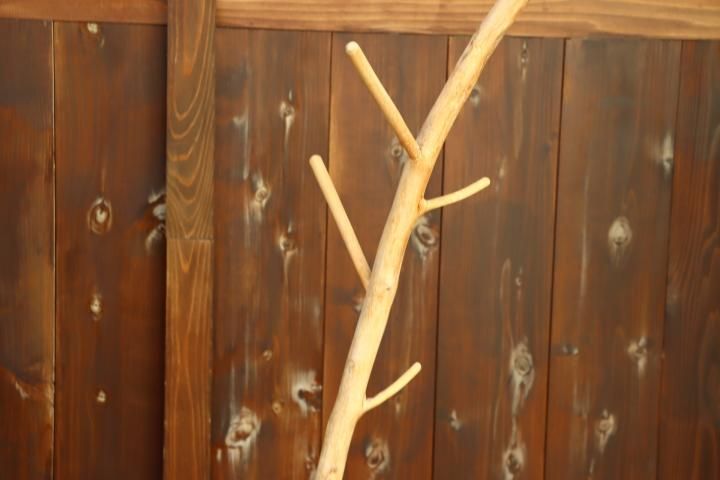 IDEE(イデー)のWooden Coat Tree(ウッドコートツリー)です。貴重 IDEE(イデー)のWooden Coat Tree(ウッドコートツリー)です。貴重