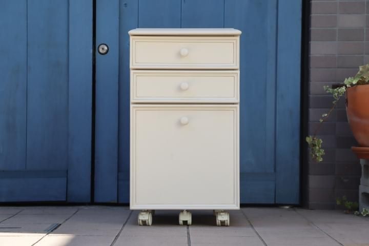 稀少なLAURA ASHLEY(ローラアシュレイ)のDORSET(ドーセット 稀少なLAURA ASHLEY(ローラアシュレイ)のDORSET(ドーセット