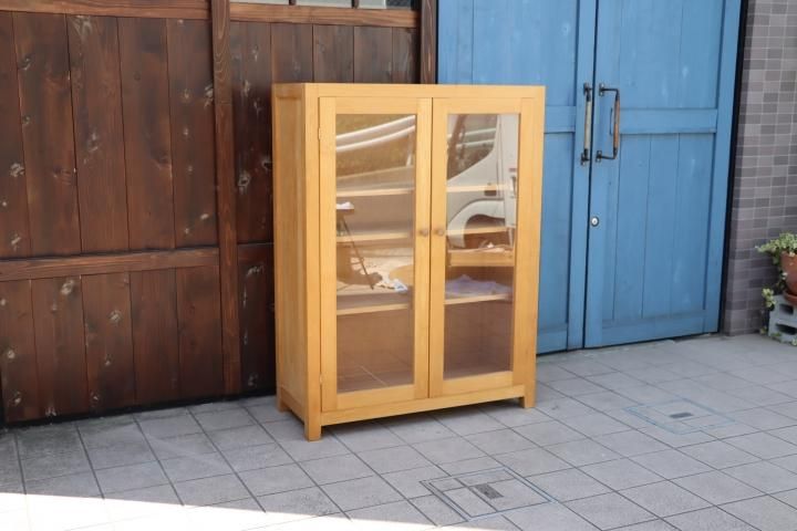 メープル無垢材家具の専門店SERVE(サーブ)のCabinet type 01です