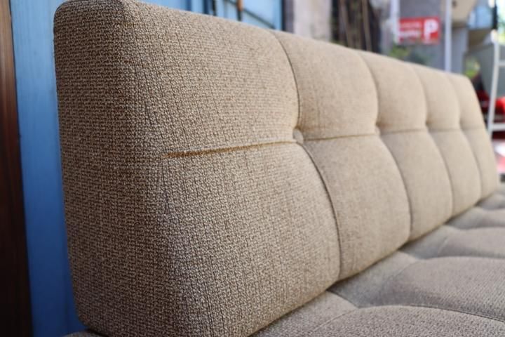 展示品◇ACME FURNITURE(アクメファニチャー)のTROY SOFA(トロイ 展示品◇ACME FURNITURE(アクメファニチャー)のTROY SOFA(トロイ