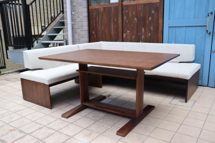 karimoku(カリモク家具)のオーク材を使用したCU57シリーズ karimoku(カリモク家具)のオーク材を使用したCU57シリーズ