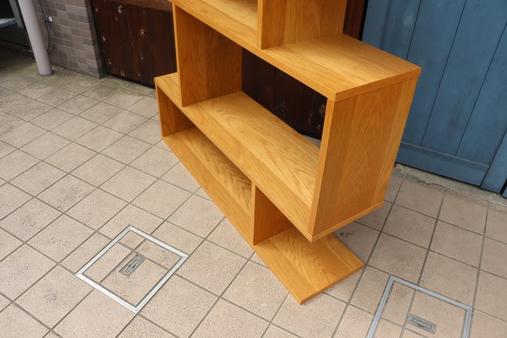 THE CONRAN SHOP(コンランショップ)のBALANCE SHELVING OAK。オーク材 