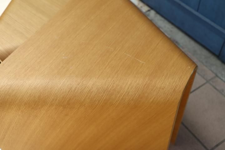 稀少なMUJI(無印良品)の重なるテーブルベンチ・成型合板・オーク 稀少なMUJI(無印良品)の重なるテーブルベンチ・成型合板・オーク