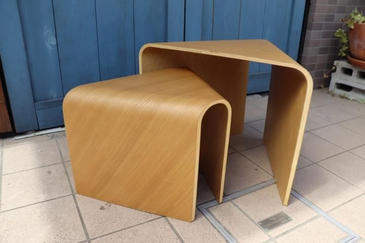 稀少なMUJI(無印良品)の重なるテーブルベンチ・成型合板・オーク 稀少なMUJI(無印良品)の重なるテーブルベンチ・成型合板・オーク
