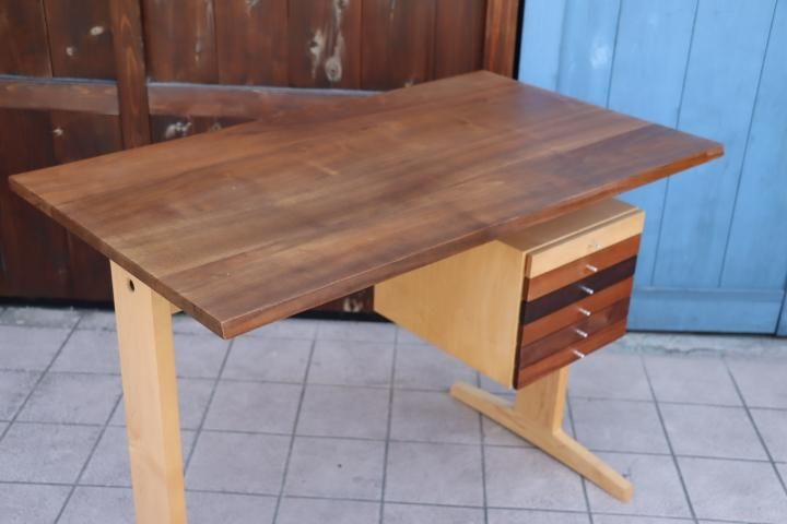 Hiromatsu Furniture(広松木工)のSONO(ソノ) パーソナルデスク Hiromatsu Furniture(広松木工)のSONO(ソノ) パーソナルデスク