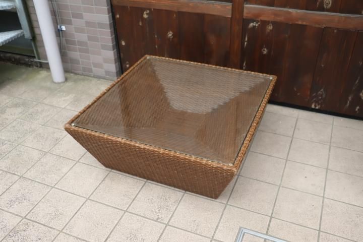 FLYMEe Japan Style(フライミージャパンスタイル)の水牛革を使用 FLYMEe Japan Style(フライミージャパンスタイル)の水牛革を使用